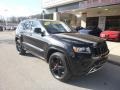 Brilliant Black Crystal Pearl - Grand Cherokee Overland 4x4 Photo No. 3