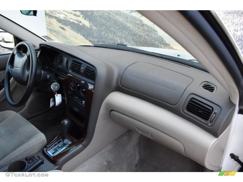 2003 Outback Wagon - White Frost Pearl / Gray photo #16
