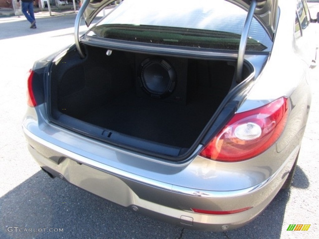 2010 CC Luxury - Light Brown Metallic / Cornsilk Beige Two Tone photo #20