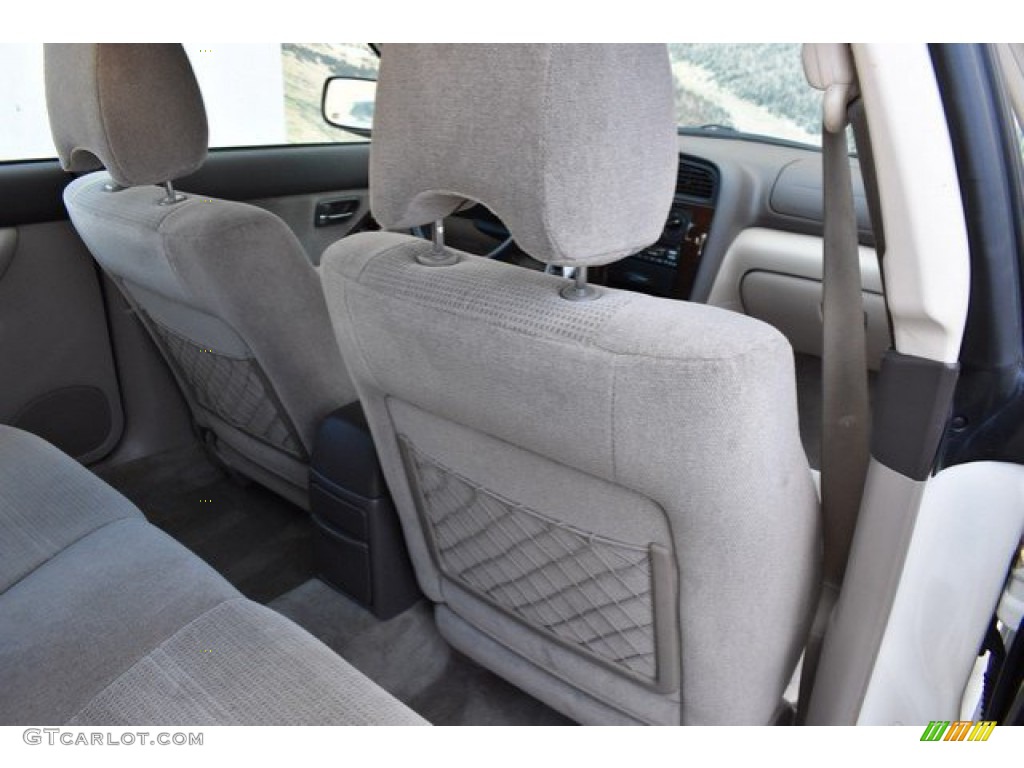 2003 Outback Wagon - White Frost Pearl / Gray photo #20