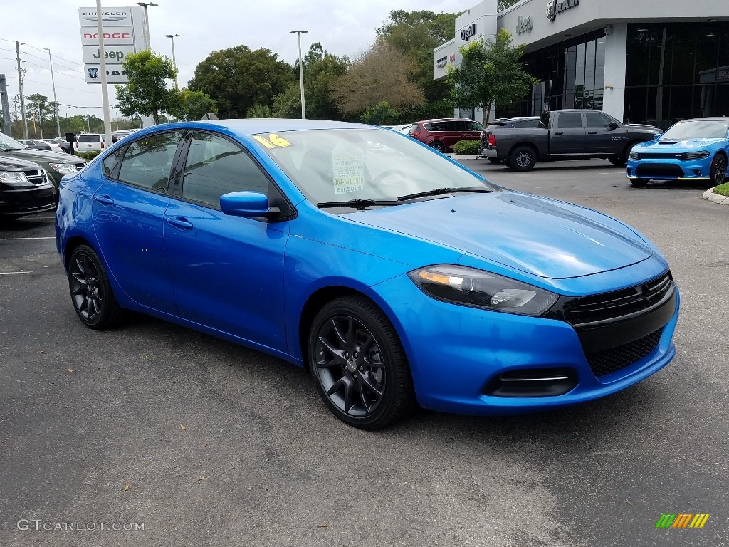 2016 Dart SE - Laser Blue Pearl / Black photo #7