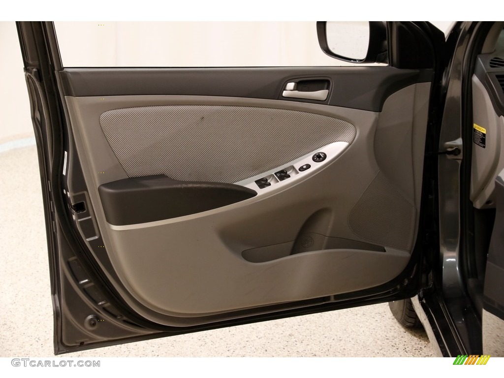 2012 Accent GLS 4 Door - Cyclone Gray / Gray photo #4