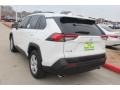 Super White - RAV4 XLE Photo No. 6