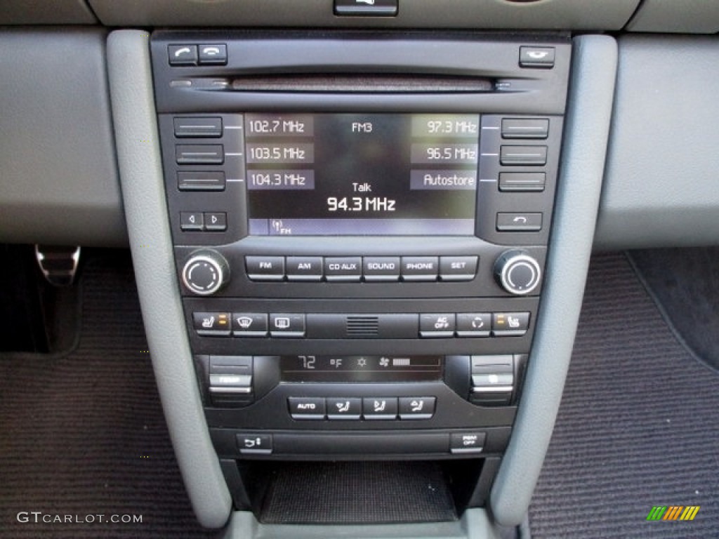 2011 Porsche Boxster Standard Boxster Model Controls Photos