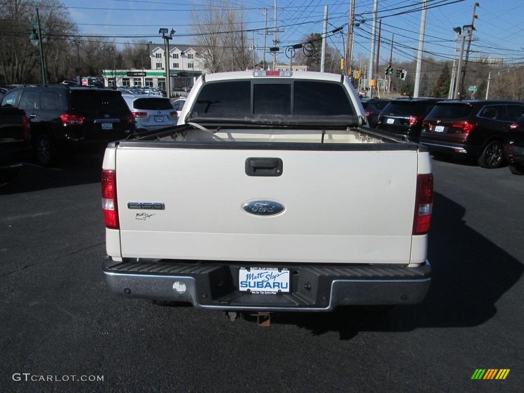 2007 F150 Lariat SuperCrew 4x4 - White Sand Tri-Coat / Tan photo #7