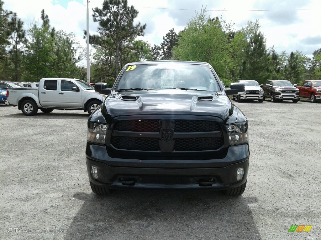 2019 1500 Classic Big Horn Quad Cab 4x4 - Diamond Black Crystal Pearl / Black/Diesel Gray photo #8