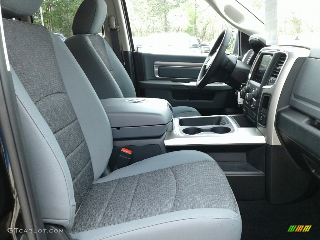 2019 1500 Classic Big Horn Quad Cab 4x4 - Diamond Black Crystal Pearl / Black/Diesel Gray photo #12