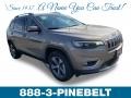 Light Brownstone Pearl 2019 Jeep Cherokee Limited 4x4