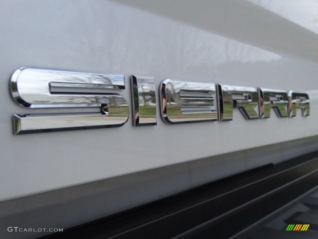 2019 GMC Sierra 2500HD Denali Crew Cab 4WD Marks and Logos Photo #132124765