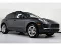 2018 Volcano Grey Metallic Porsche Macan  #132109510