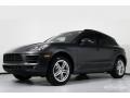 Volcano Grey Metallic - Macan  Photo No. 3
