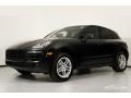 Black - Macan  Photo No. 3