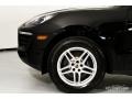 Black - Macan  Photo No. 11