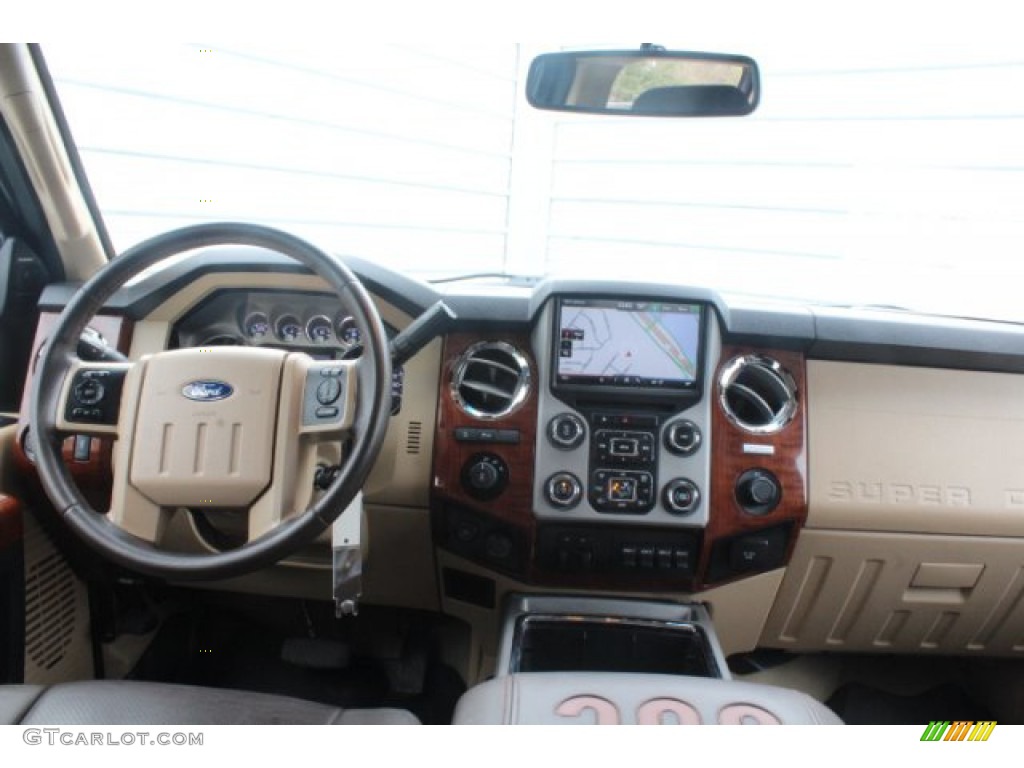 2016 F250 Super Duty King Ranch Crew Cab 4x4 - Blue Jeans Metallic / Platinum Pecan photo #18