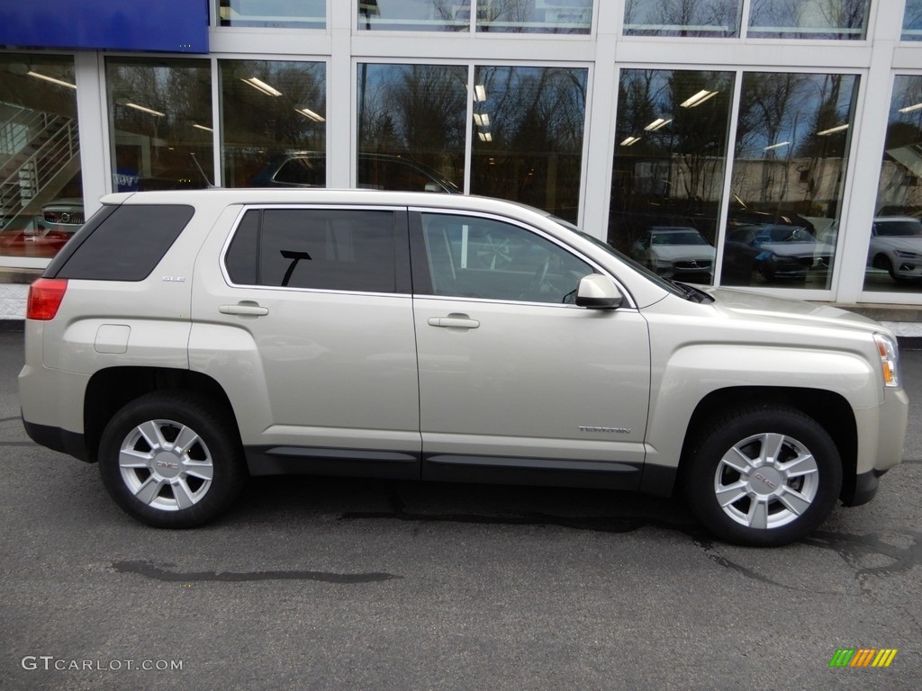 2013 Terrain SLE AWD - Champagne Silver Metallic / Jet Black photo #2