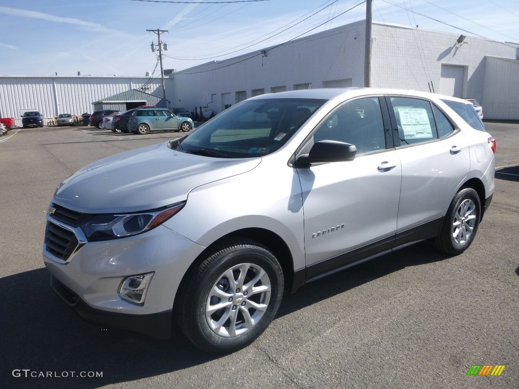 2019 Equinox LS AWD - Silver Ice Metallic / Medium Ash Gray photo #1