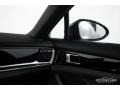 Black - Panamera 4 Photo No. 17