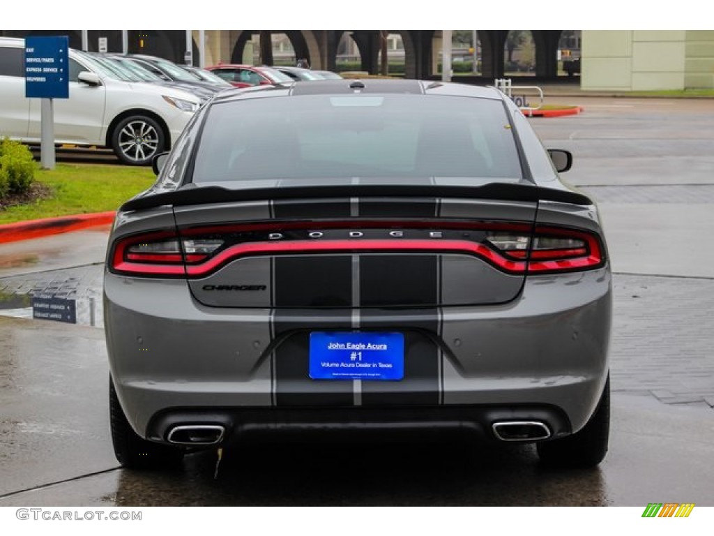 2017 Charger SE - Destroyer Grey / Black photo #6