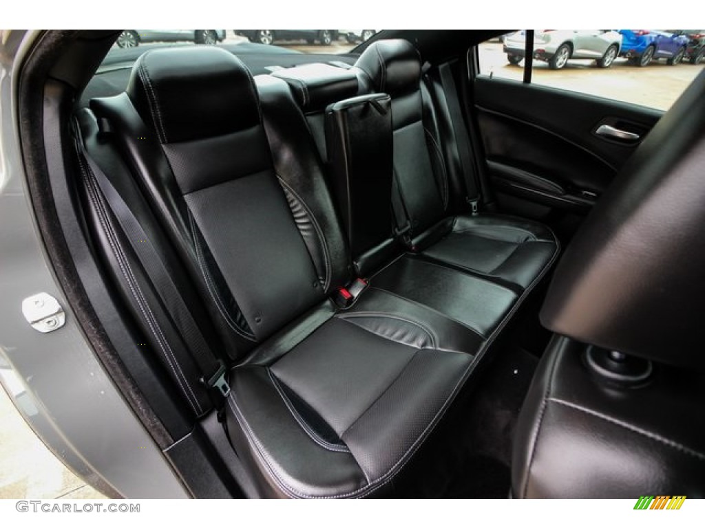 2017 Charger SE - Destroyer Grey / Black photo #23