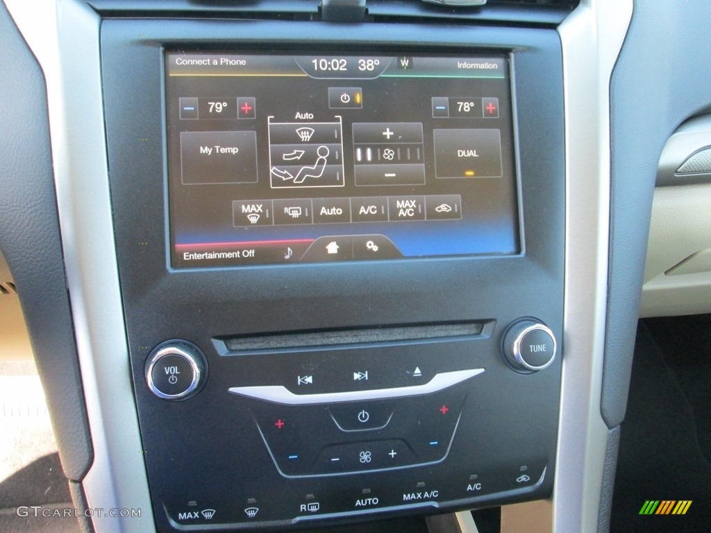 2014 Fusion SE - Tuxedo Black / Dune photo #25