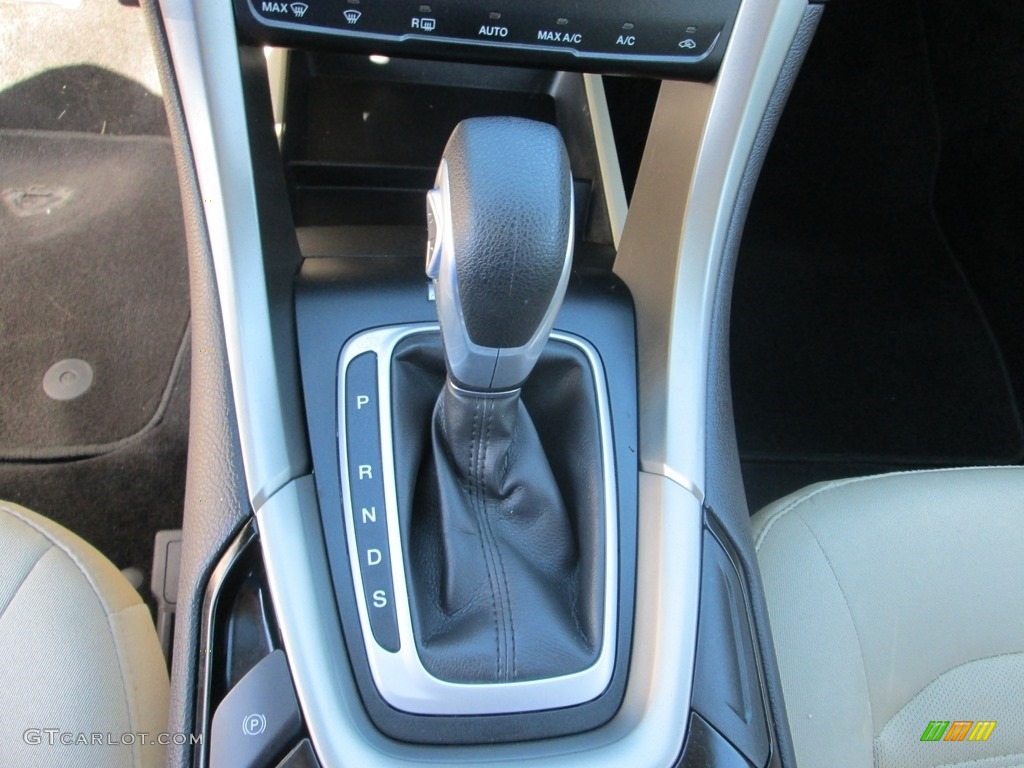 2014 Fusion SE - Tuxedo Black / Dune photo #26
