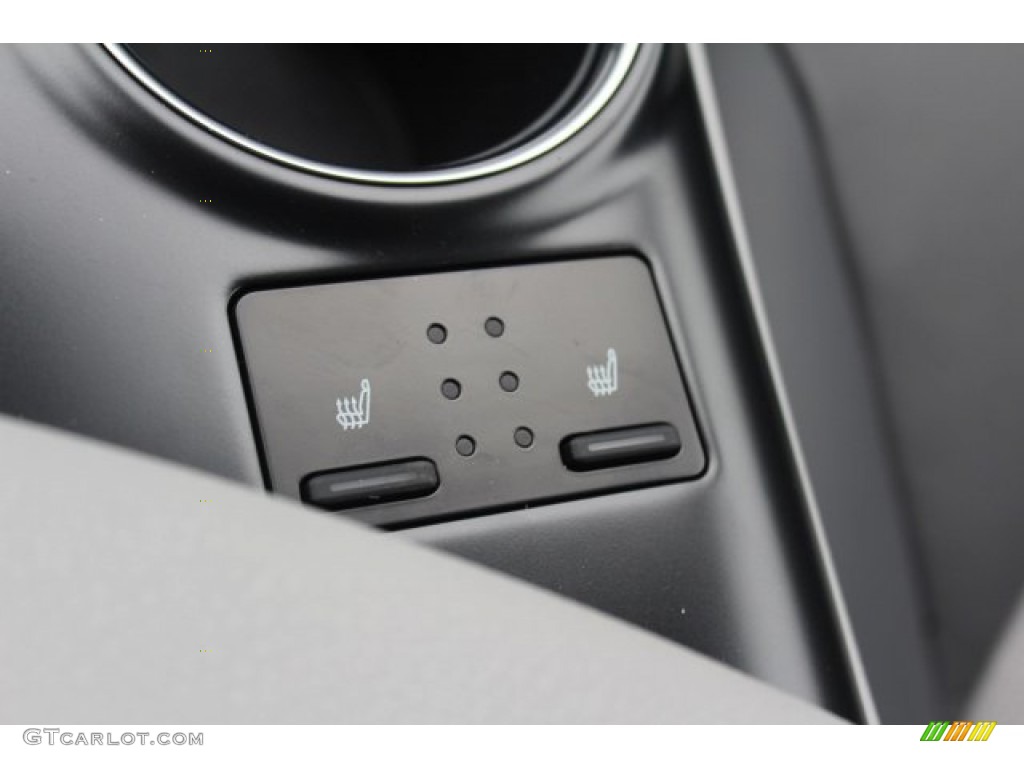 2019 Camry XLE - Celestial Silver Metallic / Ash photo #19