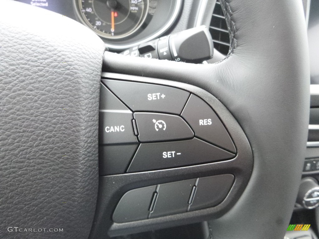 2019 Jeep Cherokee Trailhawk 4x4 Black Steering Wheel Photo #132165153