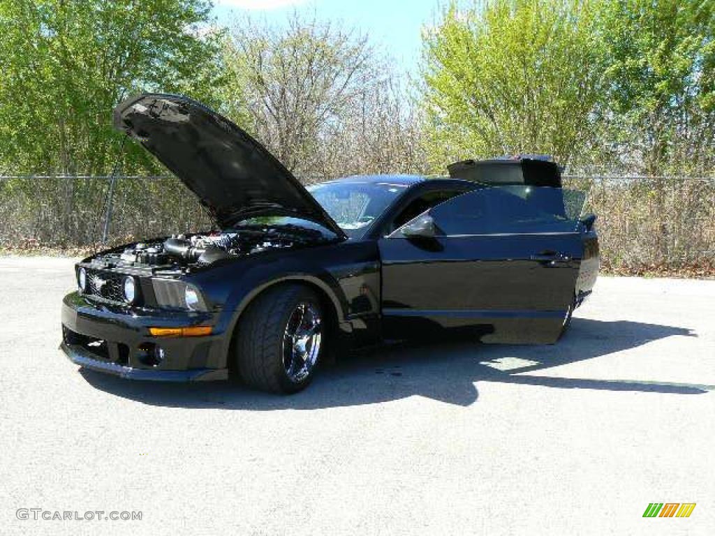 2007 Mustang Roush Stage 3 Blackjack Coupe - Black / Dark Charcoal photo #3