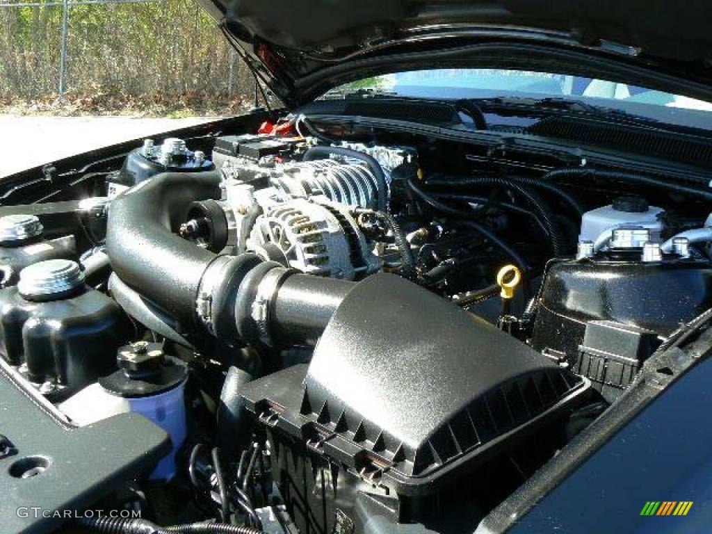 2007 Ford Mustang Roush Stage 3 Blackjack Coupe 4.6 Liter Roush Supercharged SOHC 24-Valve VVT V8 Engine Photo #13216853