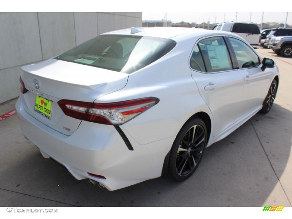 2019 Camry XSE - Wind Chill Pearl / Black photo #9