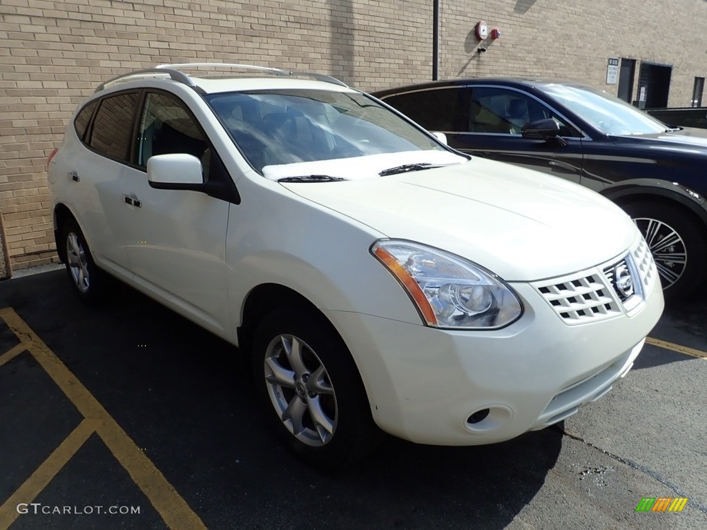 2010 Rogue SL AWD - Phantom White / Black photo #3