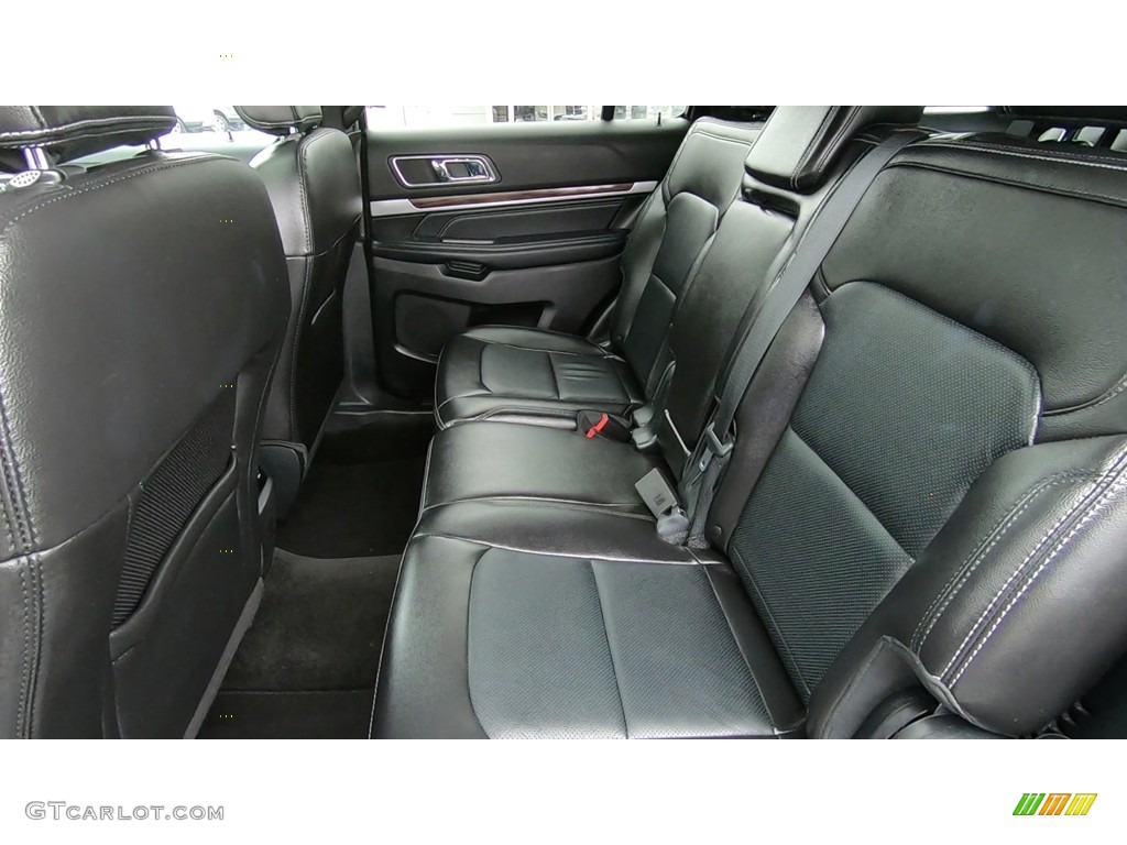 2018 Explorer Limited 4WD - Shadow Black / Ebony Black photo #18