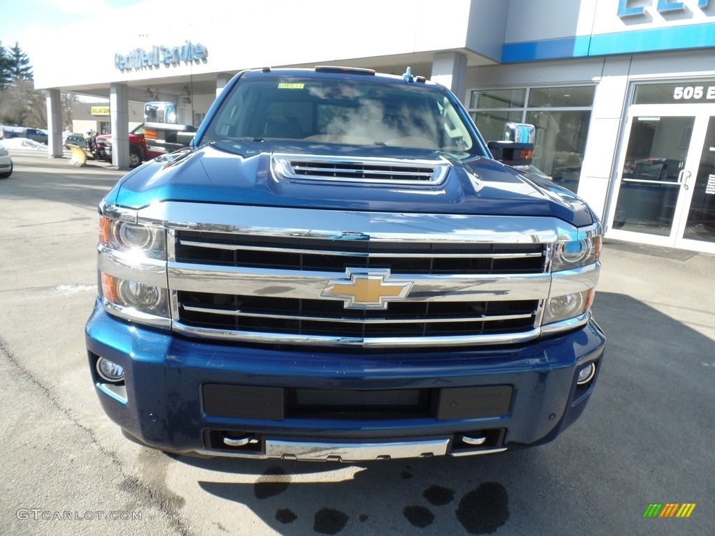 2019 Silverado 2500HD High Country Crew Cab 4WD - Deep Ocean Blue Metallic / High Country Saddle photo #2