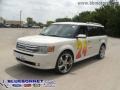 2009 White Suede Clearcoat Ford Flex SEL  photo #1
