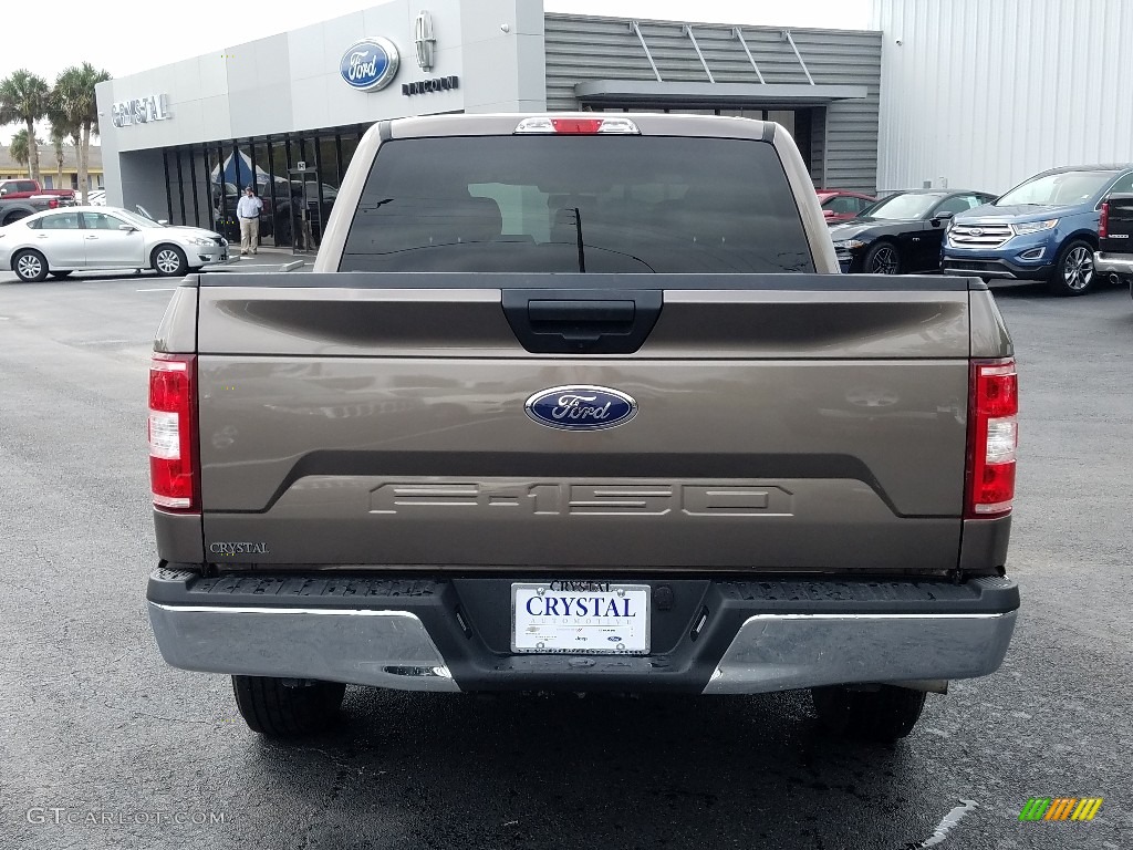 2018 F150 XLT SuperCrew - Stone Gray / Earth Gray photo #4