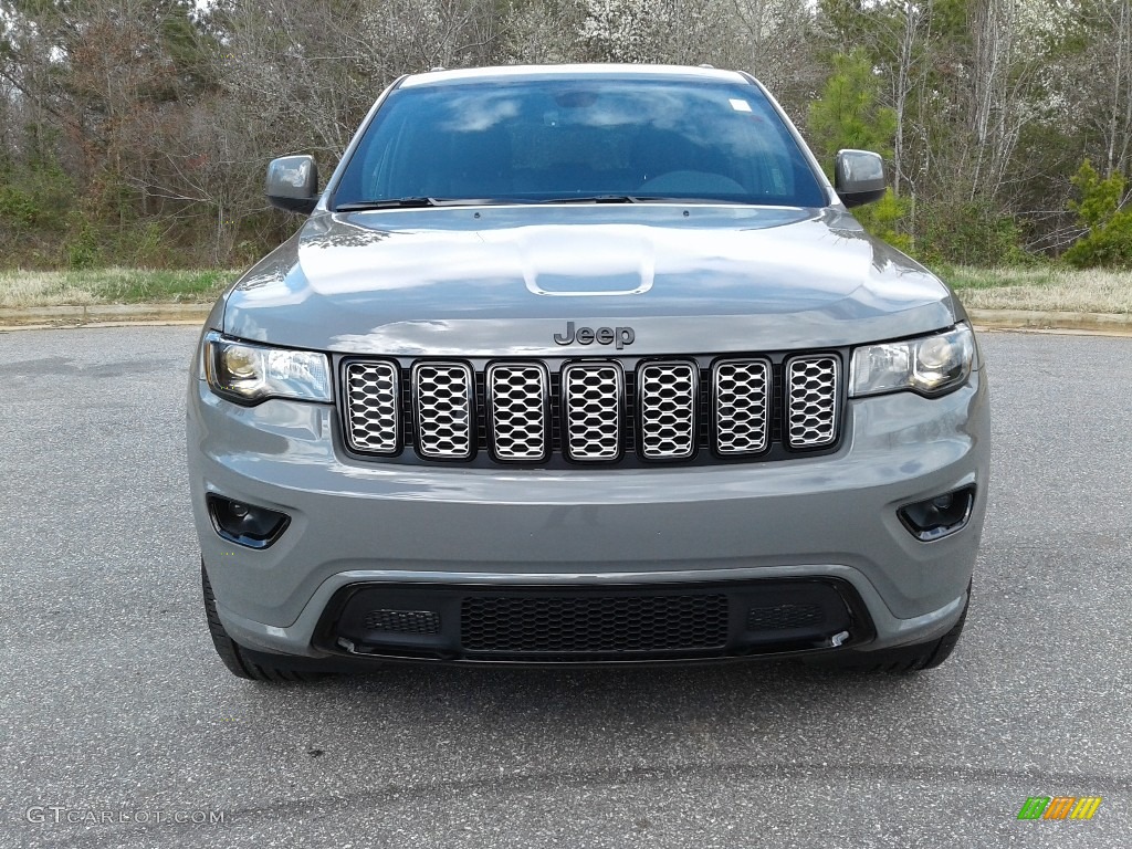 2019 Grand Cherokee Altitude 4x4 - Sting-Gray / Black photo #3
