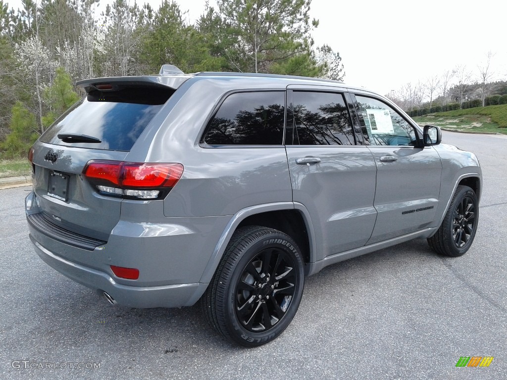 2019 Grand Cherokee Altitude 4x4 - Sting-Gray / Black photo #6