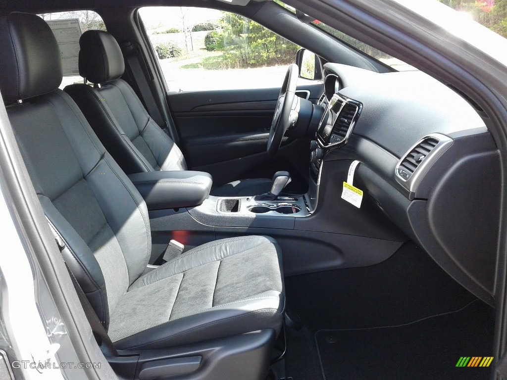 2019 Grand Cherokee Altitude 4x4 - Sting-Gray / Black photo #16