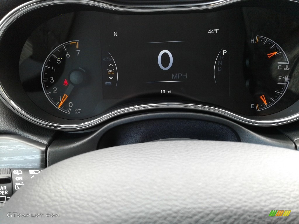 2019 Grand Cherokee Altitude 4x4 - Sting-Gray / Black photo #20