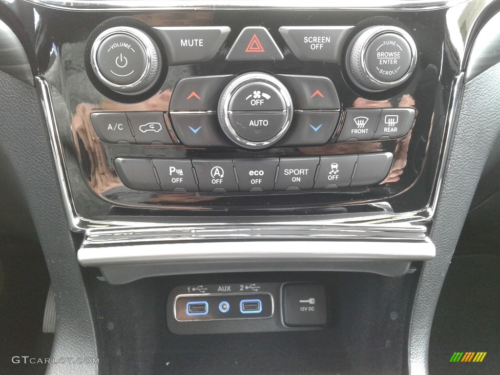 2019 Grand Cherokee Altitude 4x4 - Sting-Gray / Black photo #31
