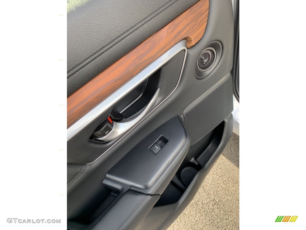 2019 CR-V Touring AWD - Lunar Silver Metallic / Black photo #17