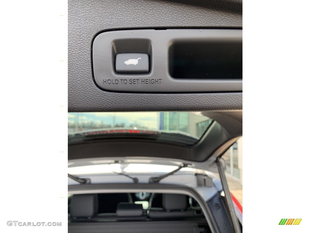 2019 CR-V Touring AWD - Lunar Silver Metallic / Black photo #22
