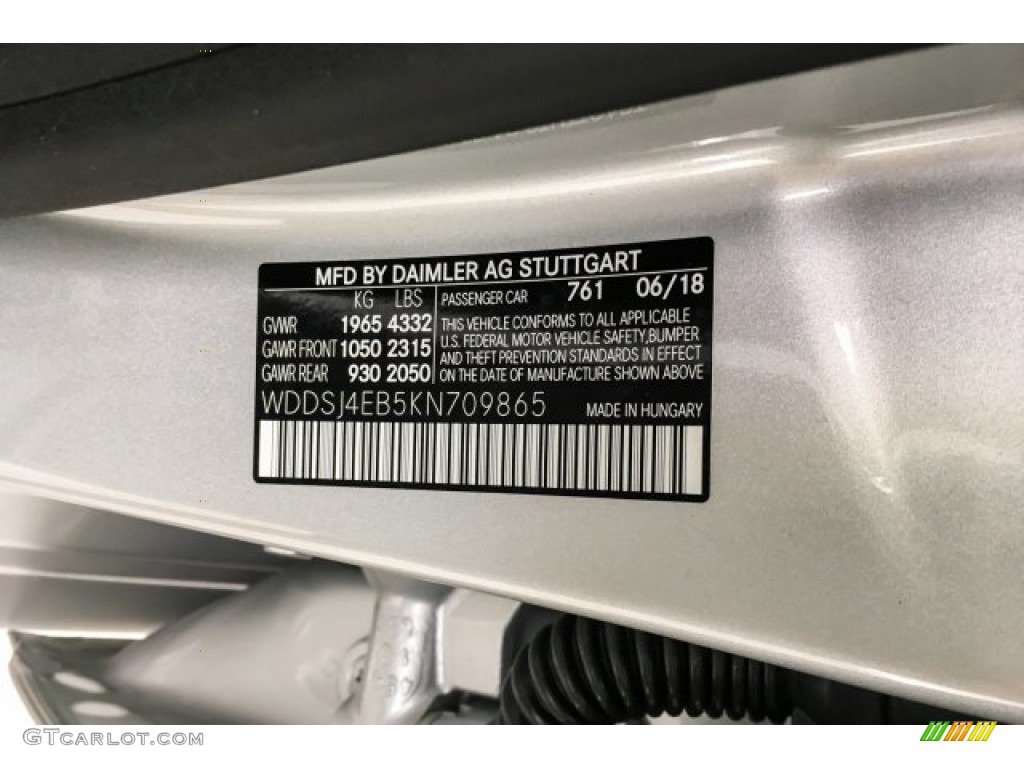 2019 CLA 250 Coupe - Polar Silver Metallic / Black photo #11