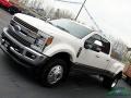 White Platinum Metallic Tri-Coat - F450 Super Duty King Ranch Crew Cab 4x4 Photo No. 38