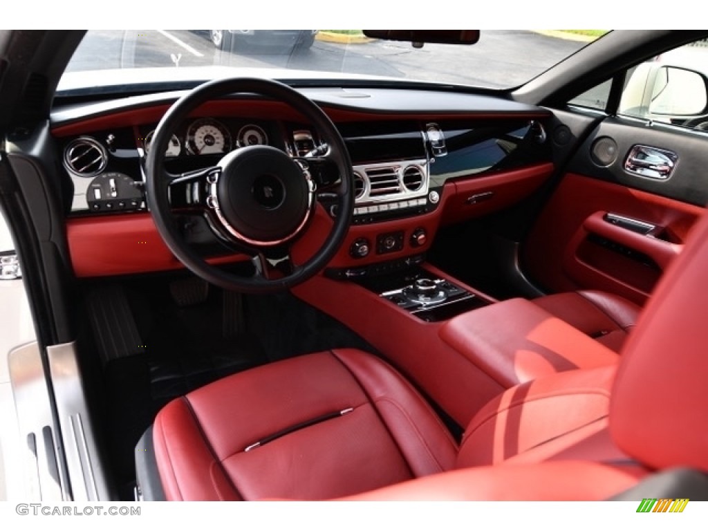 Consort Red/Black Interior 2015 Rolls-Royce Wraith Standard Wraith Model Photo #132203157