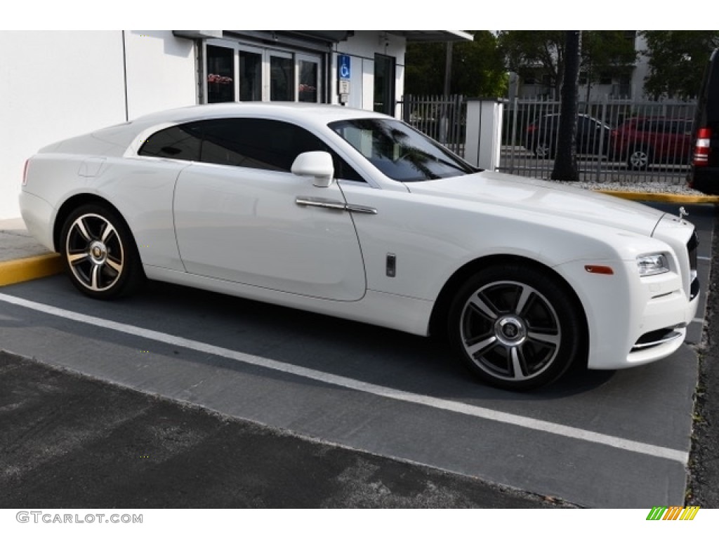 Arctic White 2015 Rolls-Royce Wraith Standard Wraith Model Exterior Photo #132203284