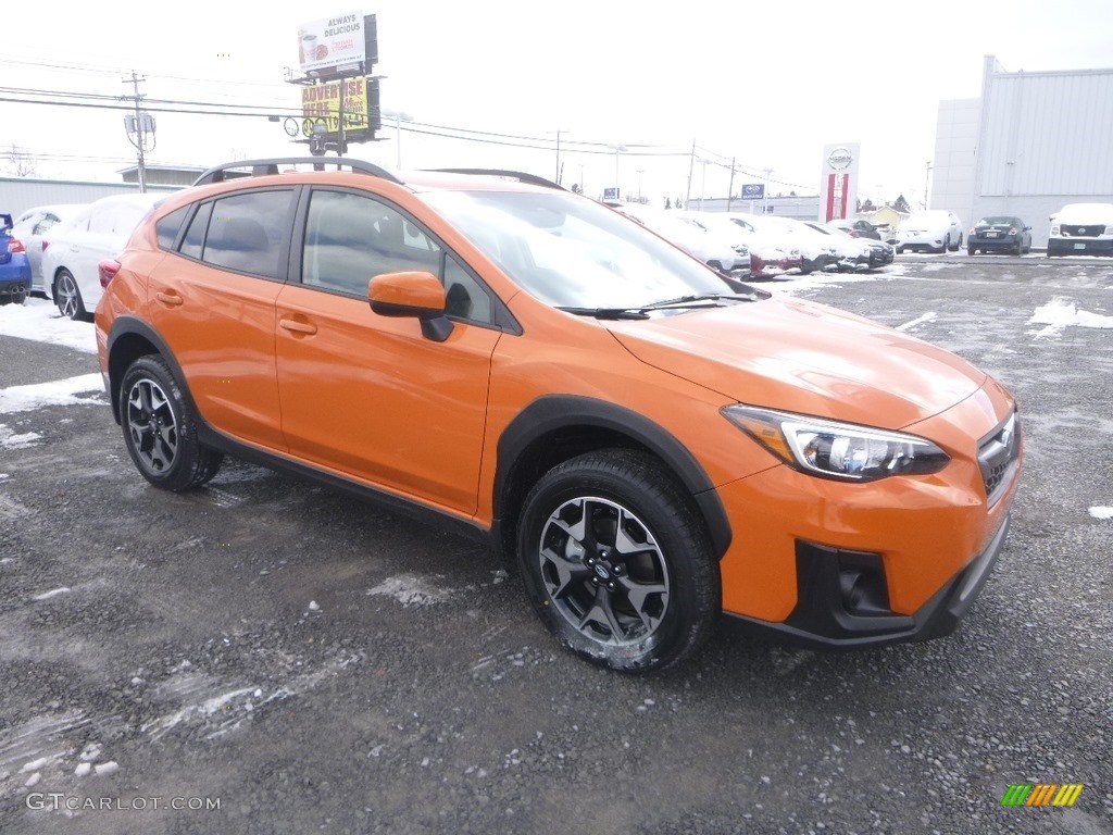 2019 Crosstrek 2.0i Premium - Sunshine Orange / Black photo #1