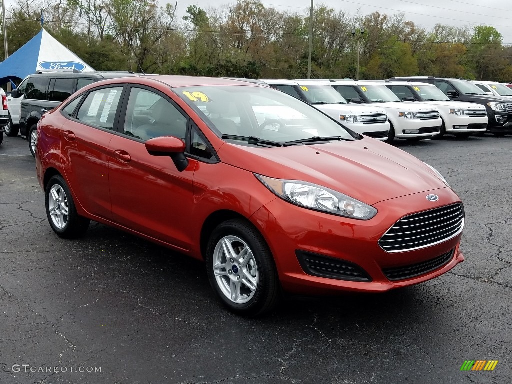 Hot Pepper Red 2019 Ford Fiesta SE Sedan Exterior Photo #132206715