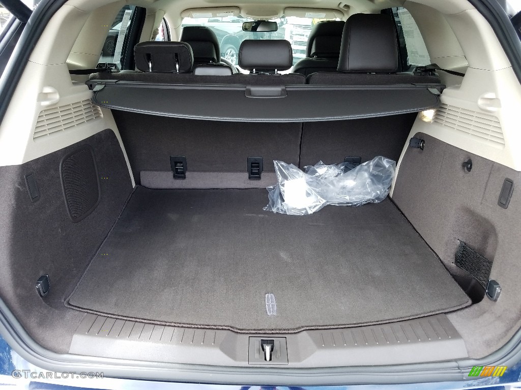 2019 Lincoln MKC Reserve Trunk Photos