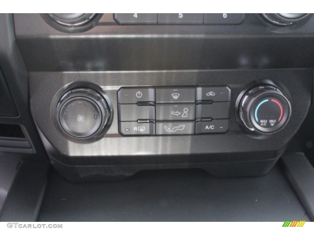 2019 F150 STX SuperCrew - Magnetic / Black photo #12